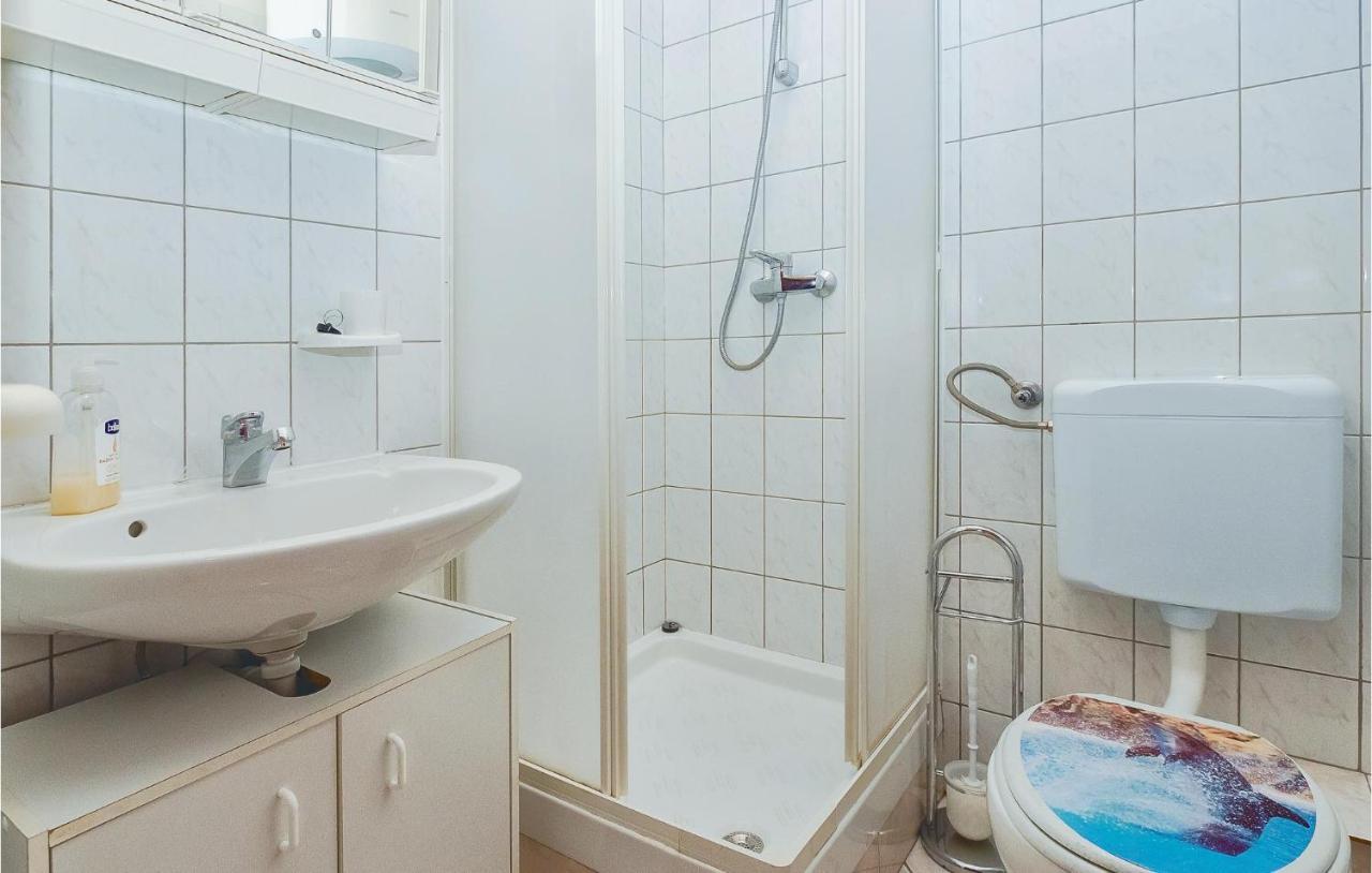 Lovely Apartment In Omis With Kitchenette Екстериор снимка